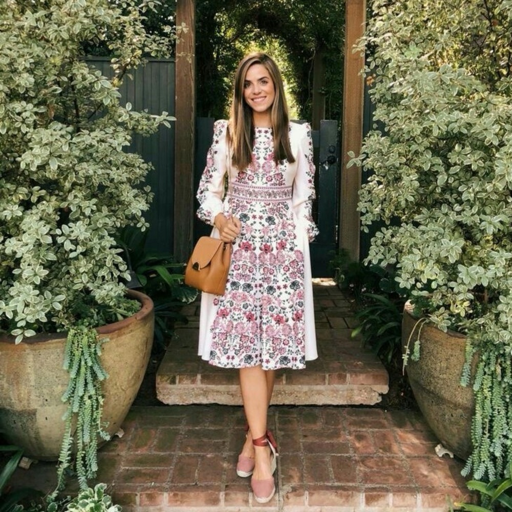 Gal Meets Glam Chloe Midi Dress
